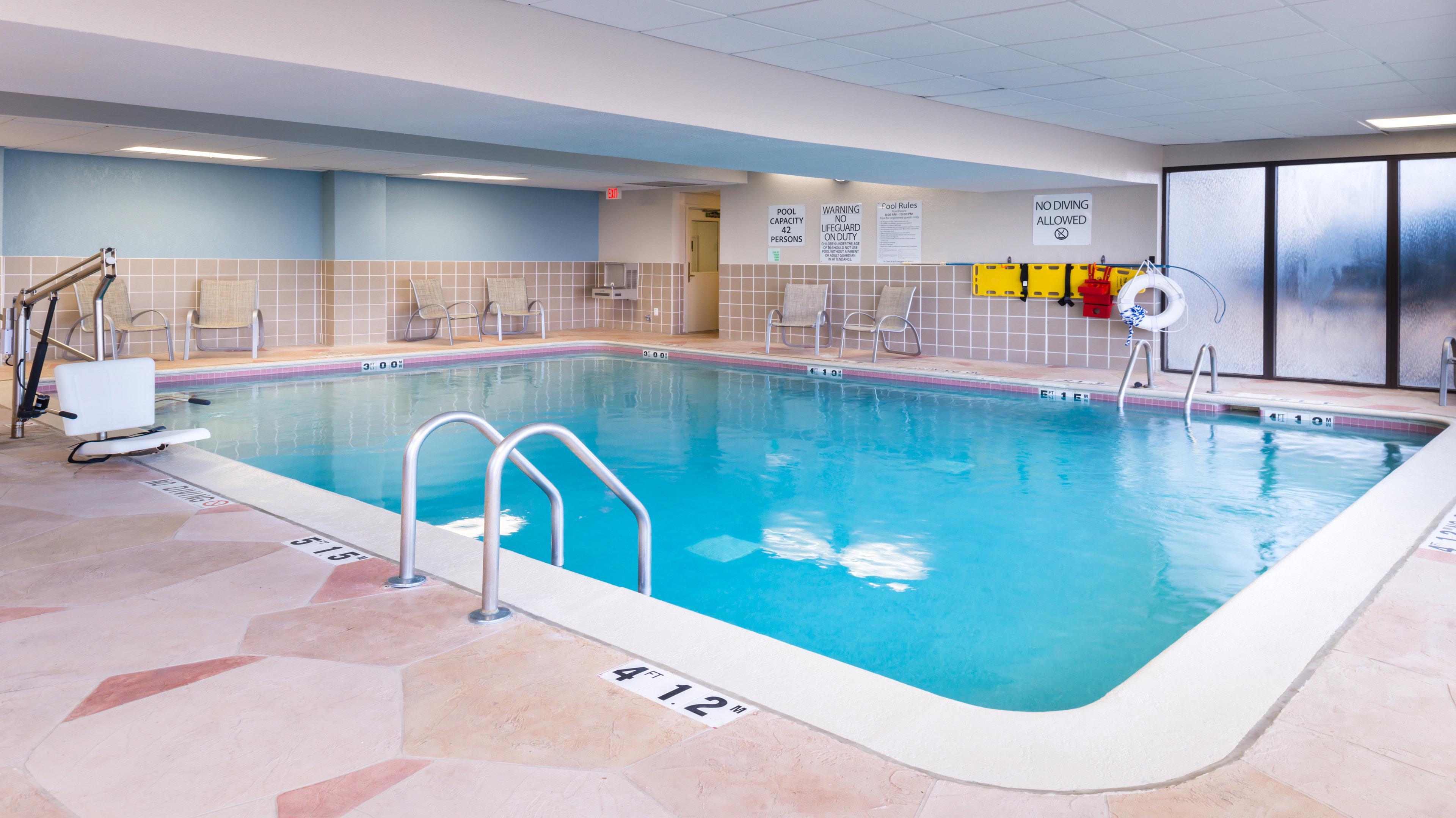 Holiday Inn Hotel & Suites Warren By Ihg Eksteriør billede