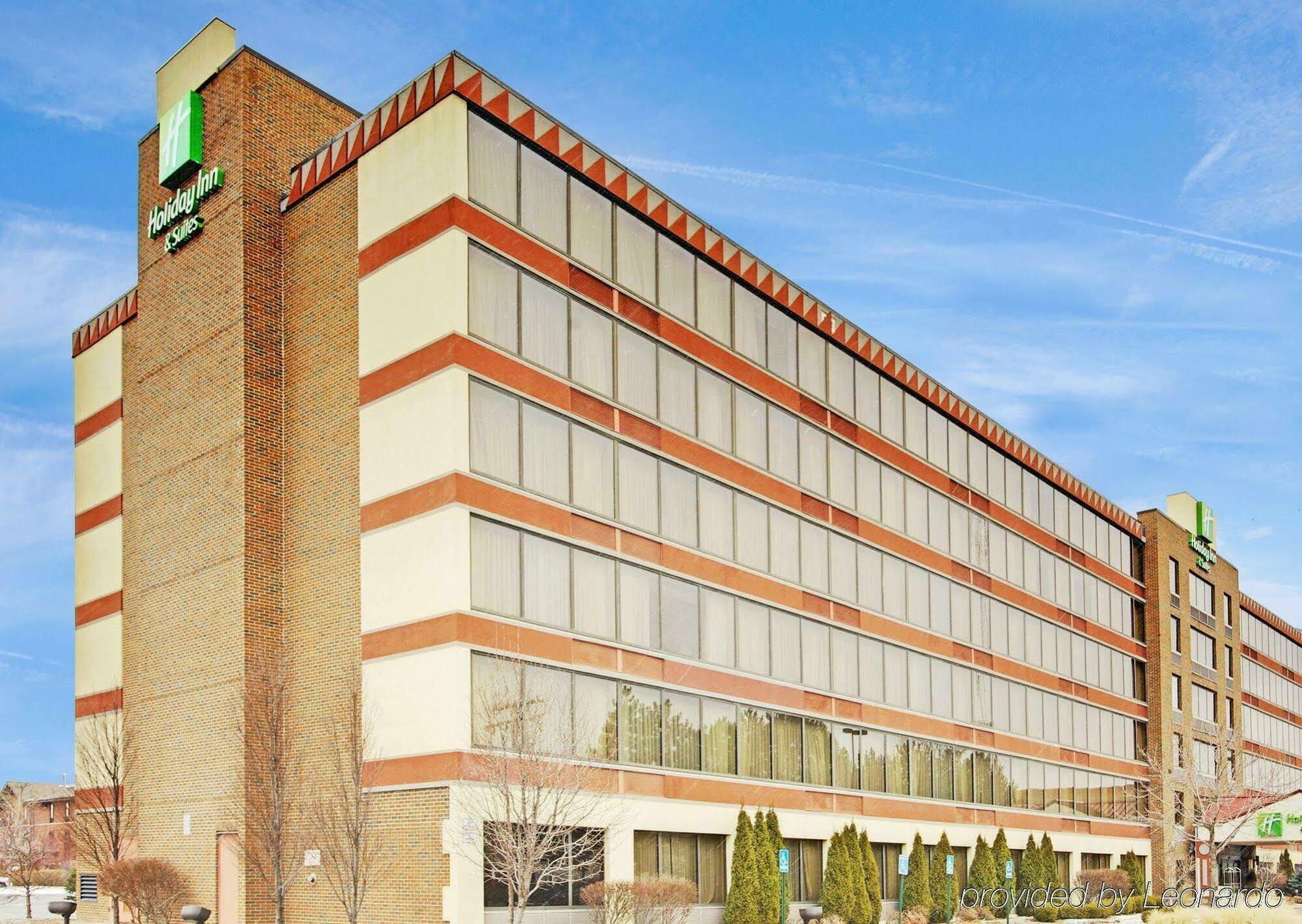 Holiday Inn Hotel & Suites Warren By Ihg Eksteriør billede